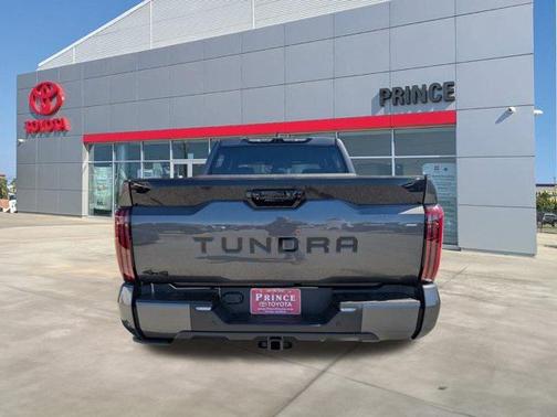 2025 Toyota Tundra Platinum