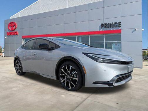 Cutting Edge 2025 Toyota Prius Plug-In Hybrid XSE