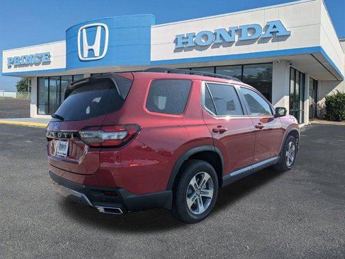 Radiant Red Metallic II 2026 Honda Pilot EX-L