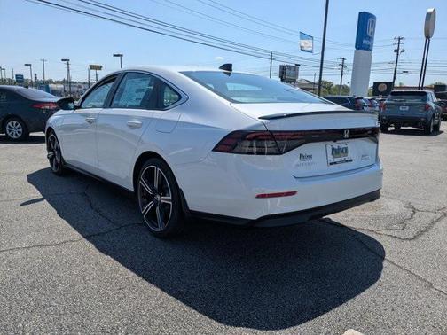2025 Honda Accord Hybrid Base