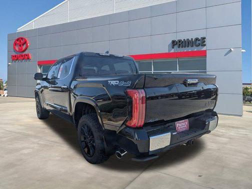 2025 Toyota Tundra Hybrid 1794 Edition