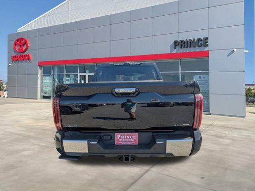 2025 Toyota Tundra Hybrid 1794 Edition