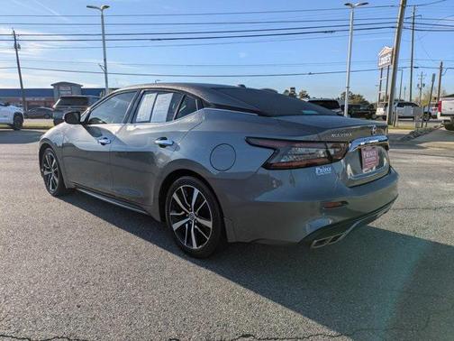2022 Nissan Maxima SV Xtronic CVT