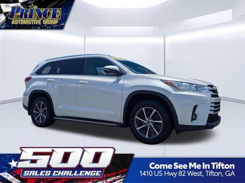 Blizzard Pearl 2017 Toyota Highlander XLE