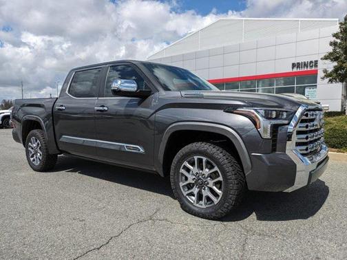 2025 Toyota Tundra Hybrid 1794 Edition