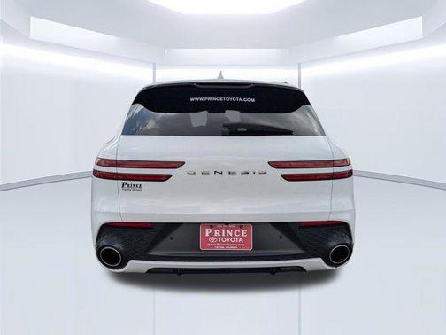 Alta White 2022 Genesis GV70 3.5T AWD Sport