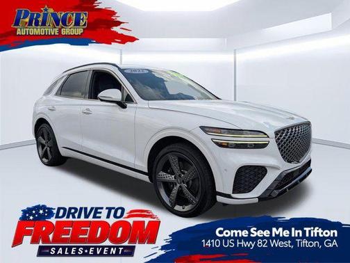 Alta White 2022 Genesis GV70 3.5T AWD Sport