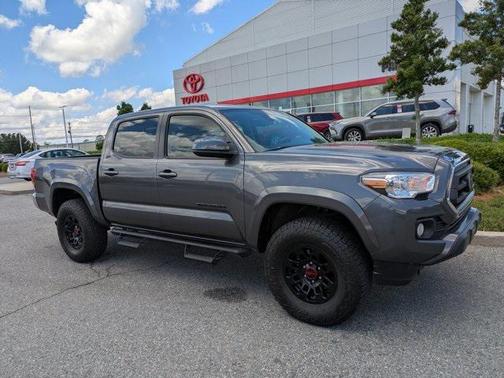 2022 Toyota Tacoma SR5