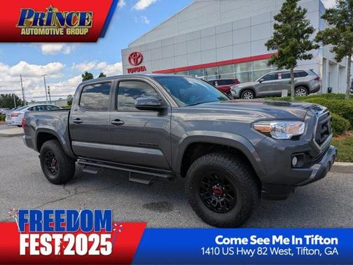 2022 Toyota Tacoma SR5
