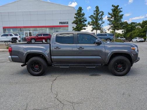 2022 Toyota Tacoma SR5