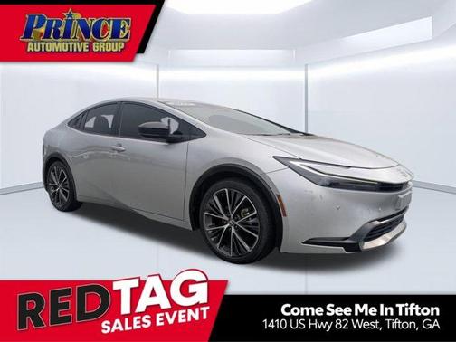 2023 Toyota Prius XLE