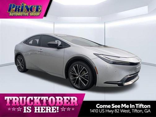 2023 Toyota Prius XLE