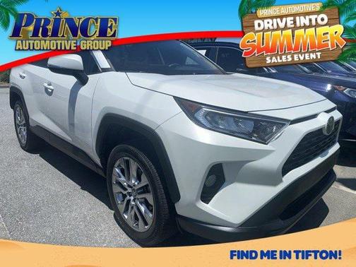 2021 Toyota RAV4 XLE Premium
