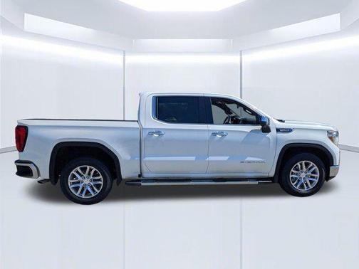 White Frost Tricoat 2019 GMC Sierra 1500 SLT