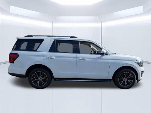 Oxford White 2023 Ford Expedition Limited