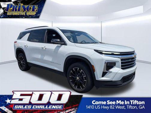 Summit White 2025 Chevrolet Traverse LT