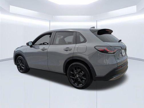 2025 Honda HR-V 2WD Sport