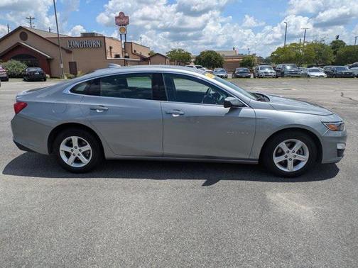 2024 Chevrolet Malibu FWD 1LT