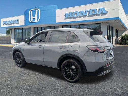 Urban Gray Pearl 2026 Honda HR-V 2WD Sport