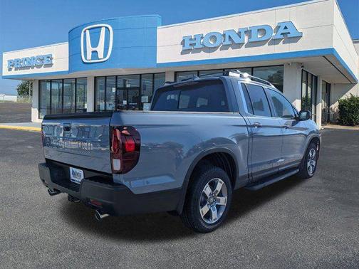 Sonic Gray Pearl 2026 Honda Ridgeline RTL
