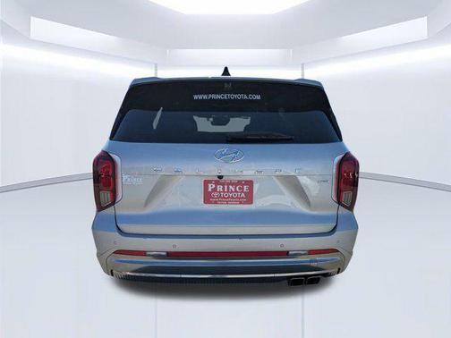 Typhoon Silver 2024 Hyundai PALISADE Calligraphy