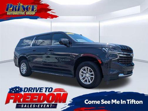 Dark Ash Metallic 2022 Chevrolet Suburban LT