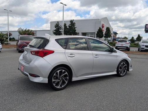 2016 Scion iM Base
