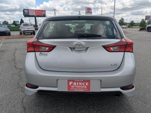 2016 Scion iM Base
