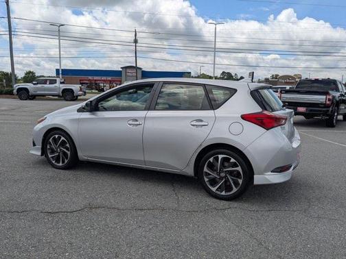 2016 Scion iM Base