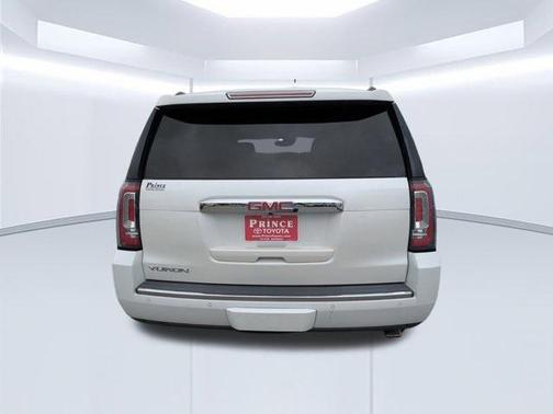 2016 GMC Yukon Denali