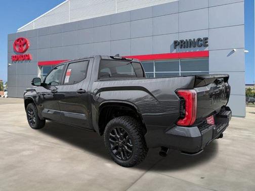 2025 Toyota Tundra Platinum