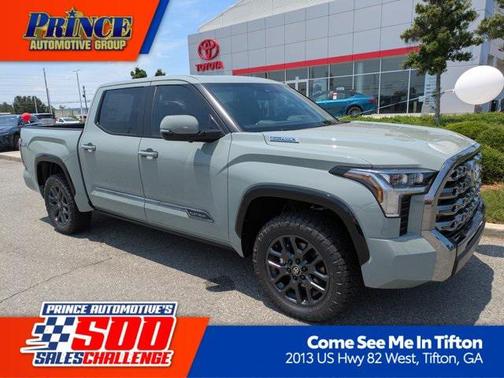 2025 Toyota Tundra Hybrid Platinum