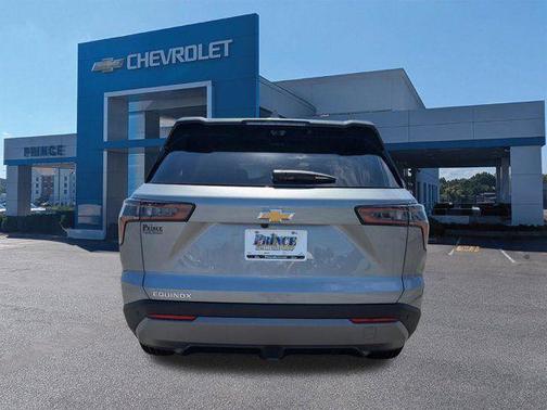 Sterling Gray Metallic 2026 Chevrolet Equinox 1LT