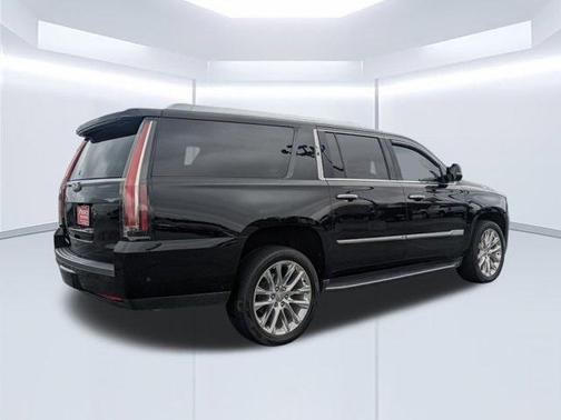 2019 Cadillac Escalade ESV Luxury