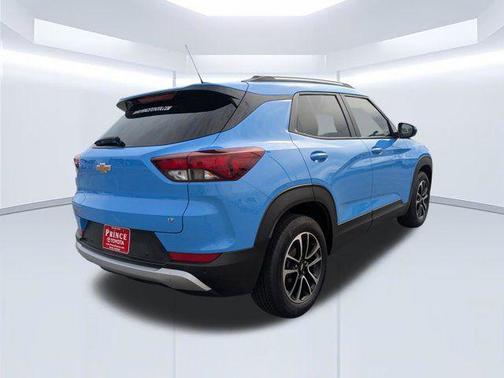 Fountain Blue 2024 Chevrolet Trailblazer LT