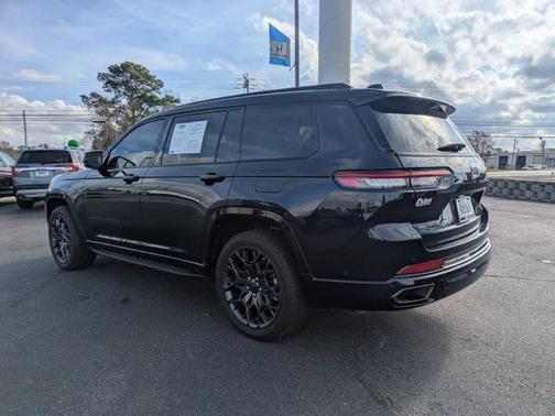 2023 Jeep Grand Cherokee L Summit Reserve