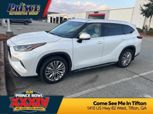 2024 Toyota Highlander Platinum