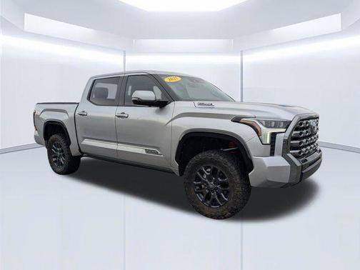 2025 Toyota Tundra Hybrid Platinum