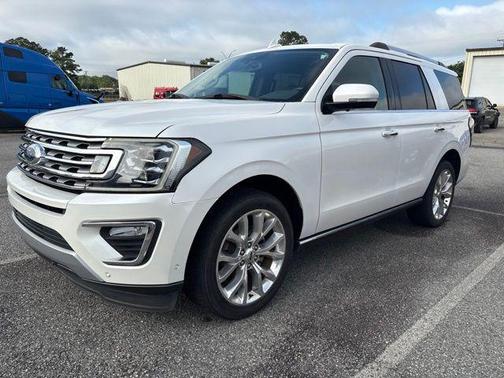 White Platinum Metallic Tri-Coat 2019 Ford Expedition Limited