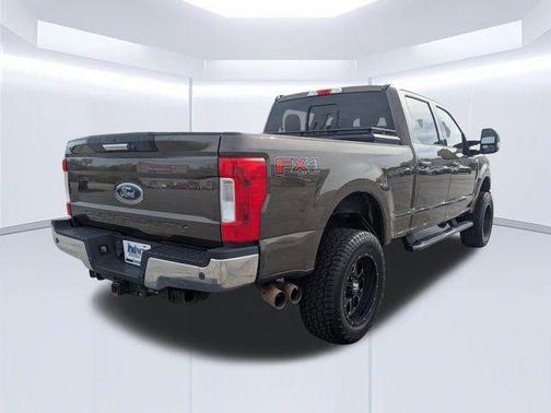2017 Ford F-250 Lariat