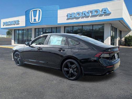 Crystal Black Pearl 2026 Honda Accord Hybrid Sport-L