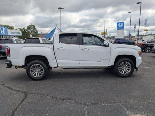 Summit White 2020 GMC Canyon SLT