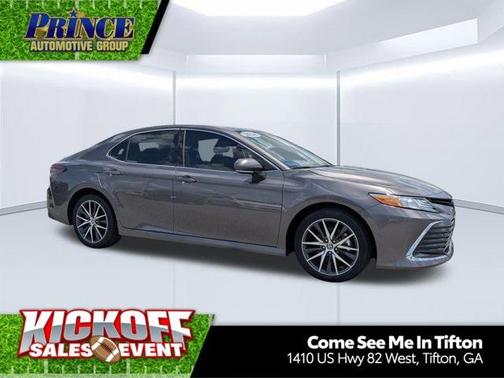 2024 Toyota Camry XLE
