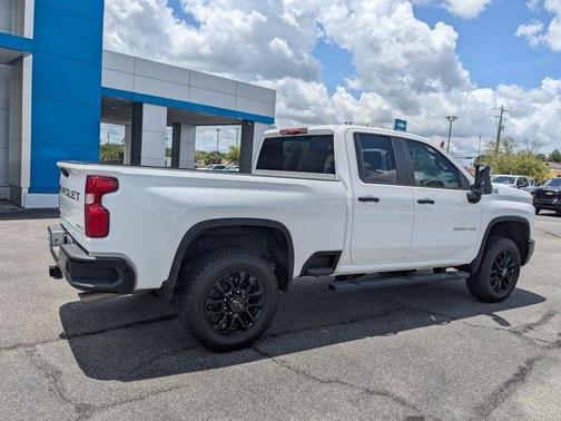2024 Chevrolet Silverado 2500 Custom