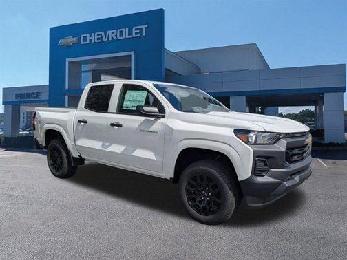 Summit White 2026 Chevrolet Colorado WT