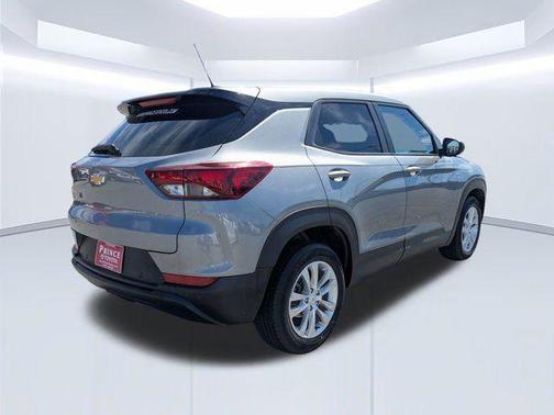 Sterling Gray Metallic 2023 Chevrolet Trailblazer LS