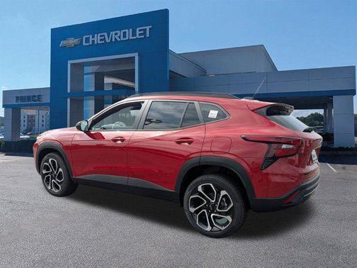 Apex Red 2026 Chevrolet Trax FWD 2RS