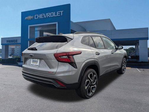 Sterling Gray Metallic 2026 Chevrolet Trax FWD 2RS