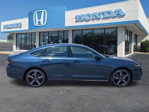 Canyon River Blue Metallic 2026 Honda Accord SE