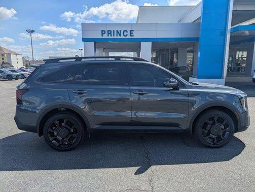 2025 Kia Sorento SX